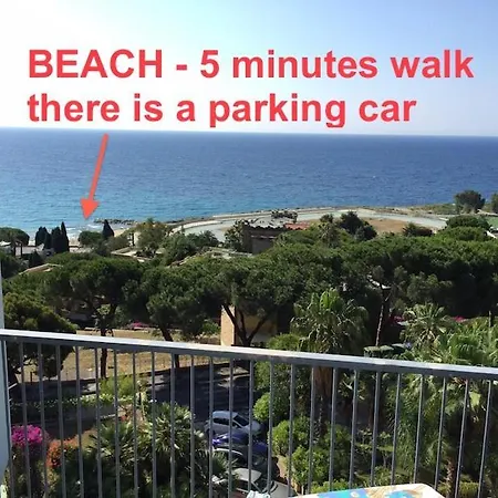 Swimmingpool+Sea Sanremo