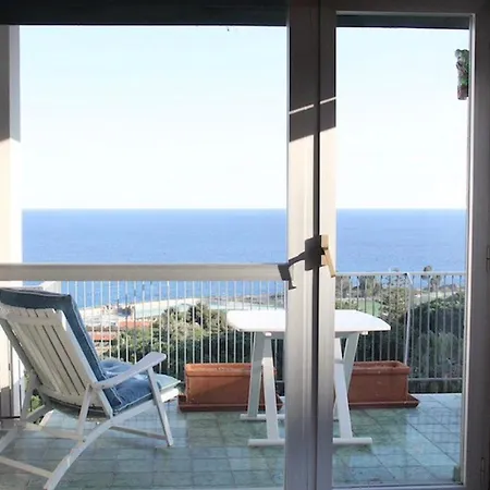 Swimmingpool+Sea * Sanremo